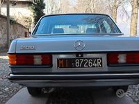 Usata Mercedes 200 1981 Blu Berlina