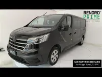 Usata Renault Trafic 150 CV (110 kW) 2024 Grigio scuro Monovolume