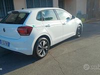 Usata VW Polo 65 CV (47 kW) 2022 Bianco Utilitaria