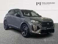 Usata Peugeot 2008 Allure 101 CV (74 kW) 2024 Grigio SUV