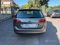 Usata VW Golf VII Highline 110 CV (80 kW) 2015 Grigio Station wagon