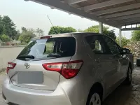 Usata Toyota Yaris 72 CV (52 kW) 2019 Grigio Berlina