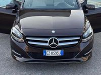 Gebraucht Mercedes B180 Premium 109 PS (80 kW) 2015 Van / Kleinbus