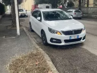 Usata Peugeot 308 SW Allure 120 CV (88 kW) 2017 Station wagon