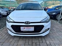 Usata Hyundai i20 GO! 75 CV (55 kW) 2018 Bianco Berlina