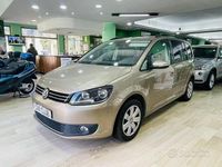 Usata VW Touran Highline 105 CV (77 kW) 2015 Oro Monovolume