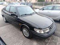 Usata Saab 900 130 CV (95 kW) 1997 Nero Berlina