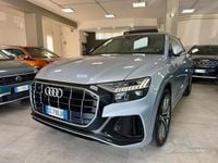 Usata Audi Q8 S-Line 286 CV (210 kW) 2020 Argento SUV