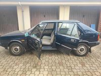 Usata Lancia Delta 78 CV (57 kW) 1983 Blu Utilitaria