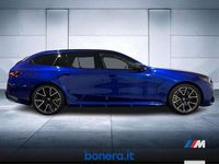 Nuova BMW M5 Comfort Edition 727 CV (534 kW) 2025 Blu Station wagon