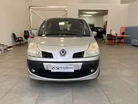 Usata Renault Modus Dynamique 75 CV (55 kW) 2009 Nero Monovolume