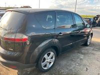 Usata Ford S-MAX Titanium 140 CV (102 kW) 2008 Nero Monovolume