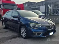 Usata Renault Mégane GrandTour Business 116 CV (85 kW) 2019 Blu Station wagon