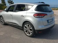 Usata Renault Scénic 120 CV (88 kW) 2019 Grigio Monovolume