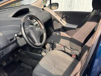 Usata Toyota Yaris 2011 Blu Utilitaria