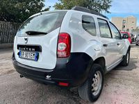 Usata Dacia Duster Ambiance 90 CV (66 kW) 2013 Bianco SUV
