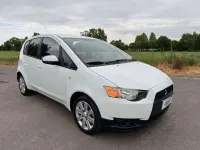 Usata Mitsubishi Colt Invite 95 CV (69 kW) 2010 Bianco Utilitaria