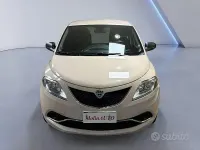 Usata Lancia Ypsilon Gold 69 CV (50 kW) 2016 Beige Utilitaria