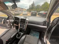 Usata Chevrolet Captiva 127 CV (93 kW) 2010 Grigio SUV
