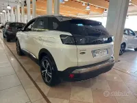 Usata Peugeot 3008 GT 200 CV (147 kW) 2021 Bianco perlato SUV