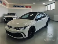 Usata VW Golf VIII GTI 245 CV (180 kW) 2024 Oryxweib perlato Berlina