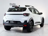 Nuova Dacia Sandero Extreme 122 CV (89 kW) 2026 Bianco ghiaccio SUV