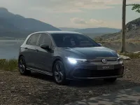 Usata VW Golf VIII R-line 150 CV (110 kW) 2024 Berlina