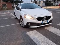 Usata Volvo V40 CC 120 CV (88 kW) 2018 Bianco Station wagon