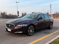 Usata Jaguar XF Business Edition 179 CV (131 kW) 2016 Rosso Berlina