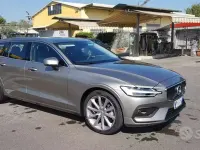 Usata Volvo V60 R-Design 190 CV (139 kW) 2019 Station wagon
