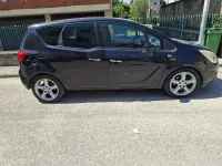 Usata Opel Meriva Cosmo 75 CV (55 kW) 2011 Monovolume
