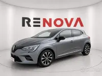 Usata Renault Clio V Techno 101 CV (74 kW) 2023 Grigio Berlina
