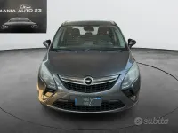 Usata Opel Zafira 165 CV (121 kW) 2013 Grigio Monovolume