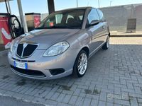 usata Lancia Ypsilon 1.2 8v Argento