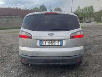 Usata Ford S-MAX Titanium 140 CV (102 kW) 2009 Argento Monovolume