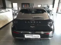 Nuova Lancia Ypsilon 110 CV (80 kW) 2026 Nero Utilitaria