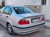 Begagnad BMW 2000 136 HK (100 kW) 2000 Grå Sedan