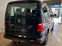 Usata VW Caravelle Comfortline 150 CV (110 kW) 2020 Blu/azzurro Furgone