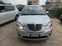 Usata Lancia Ypsilon 90 CV (66 kW) 2009 Grigio Utilitaria