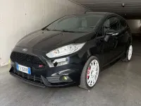 Usata Ford Fiesta ST 182 CV (133 kW) 2016 Nero Utilitaria
