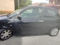 Usata Lancia Ypsilon 60 CV (44 kW) 2004 Nero Utilitaria