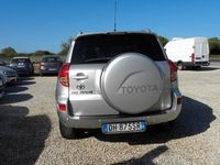 Usata Toyota RAV4 Sol 136 CV (100 kW) 2007 Argento SUV