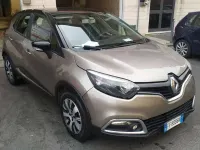 Usata Renault Captur Intens 90 CV (66 kW) 2016 Beige SUV