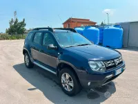 Usata Dacia Duster 105 CV (77 kW) 2015 Bluazzurro SUV