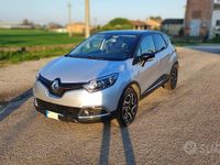 Usata Renault Captur 90 CV (66 kW) 2016 Grigio SUV