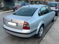 Usata VW Passat 130 CV (95 kW) 2001 Marrone Berlina