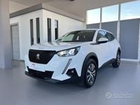 Usado Peugeot 2008 Active 110 HP (80 kW) 2021 Branco SUV