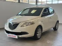 Usata Lancia Ypsilon 69 CV (50 kW) 2013 Bianco Utilitaria