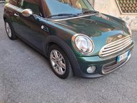 Usata Mini ONE 75 CV (55 kW) 2012 Verde Utilitaria