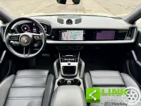 Usata Porsche Cayenne Sport 352 CV (258 kW) 2025 Bianco SUV